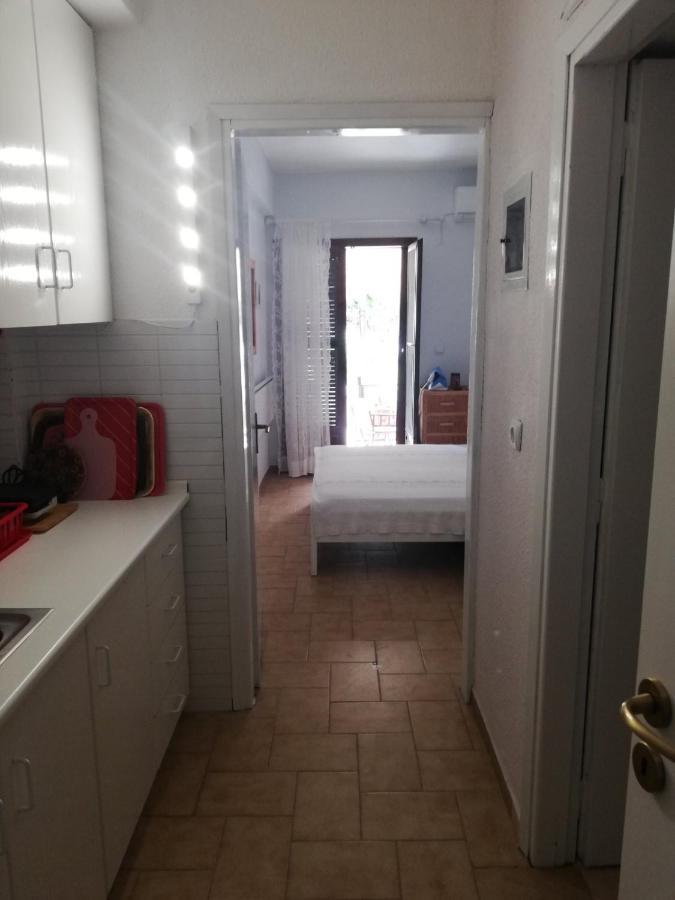 Xellena Apartment Kallithea  エクステリア 写真