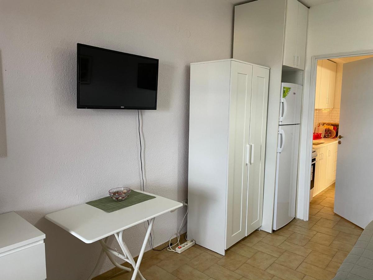 Xellena Apartment Kallithea  エクステリア 写真