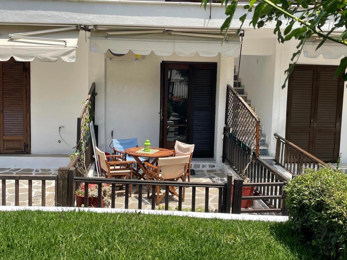Xellena Apartment Kallithea  エクステリア 写真